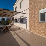 Feriehus Olea Stone House Near The Sea Notos