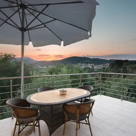 Olea Stone House Near The Sea Feriehus *