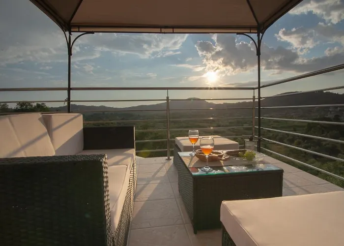 بيت للعطل Olea Stone House Near The Sea *