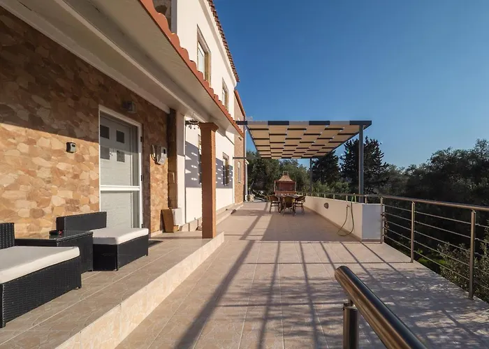 بيت للعطل Olea Stone House Near The Sea *