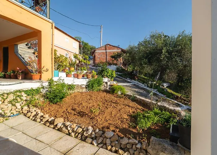 Olea Stone House Near The Sea بيت للعطل Notos