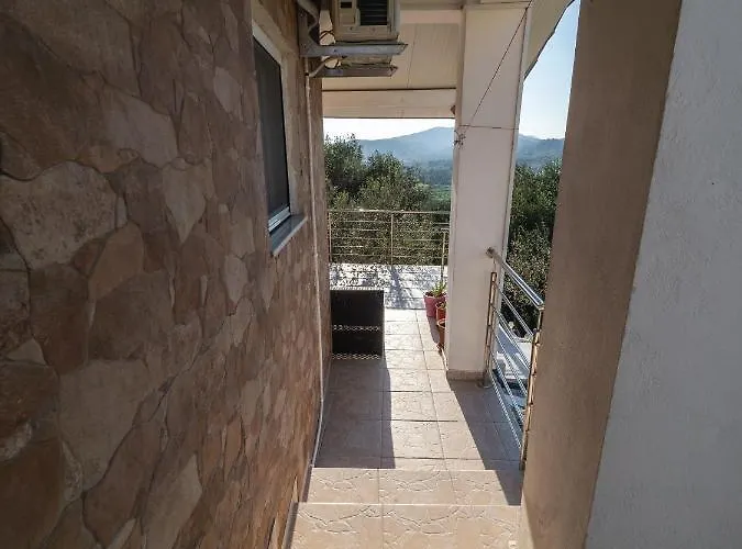 Olea Stone House Near The Sea *